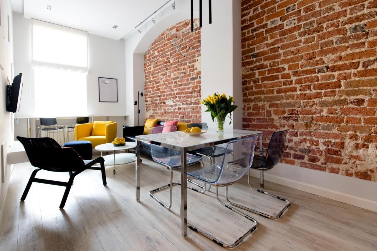 Elegant 2br, Amazing Old Town Views, Plac Solny Walk To Rynek! Amenities Apartment