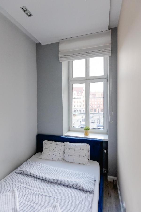 Elegant 2br, Amazing Old Town Views, Plac Solny Walk To Rynek! Amenities
