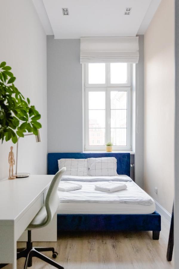 Elegant 2br, Amazing Old Town Views, Plac Solny Walk To Rynek! Amenities Breslau